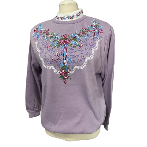 Vintage Mock Neck Floral Embroidered Sweatshirt by Blair Sz M Womens Lilac Purple Long Sleeve Sweater